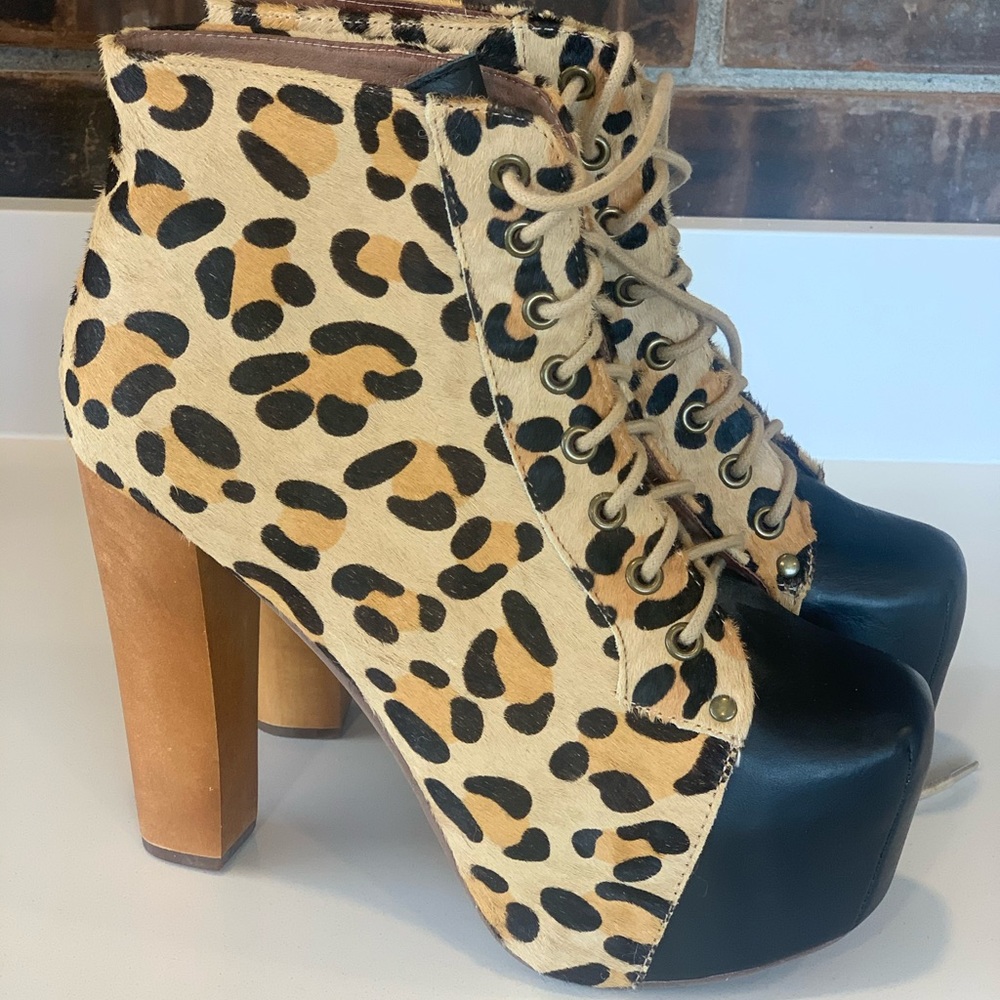 Jeffrey Campbell Lita Shoe Cheeta, Sz 8.5 women’s